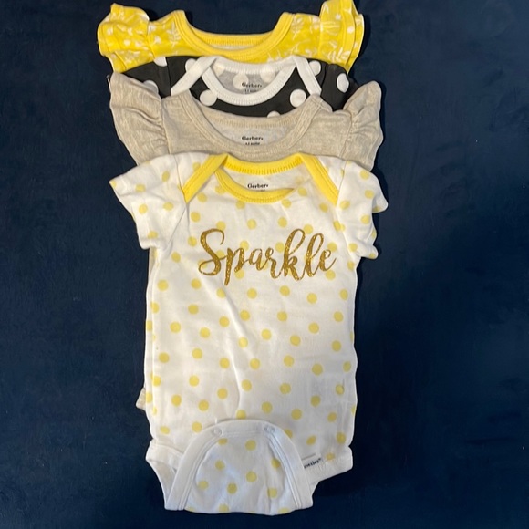 0-3 months baby girl clothes, 3-pack, bodysuits - Picture 1 of 4